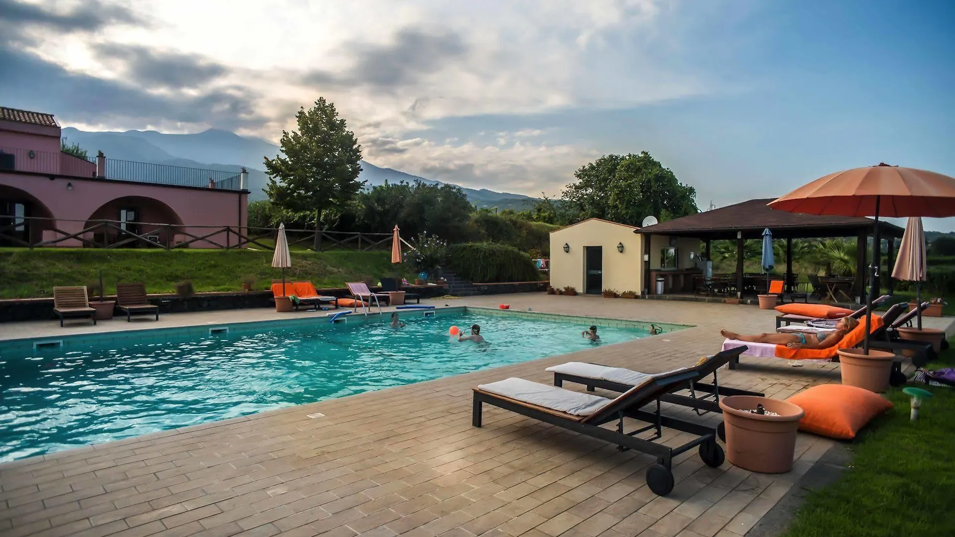 Agriturismo Tenuta San Michele Santa Venerina 0*,